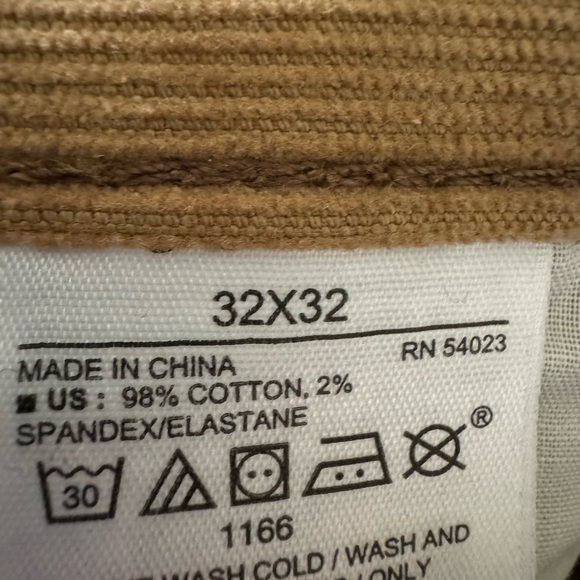 Men’s tan old navy corduroy trousers size 32 - Picture 2 of 3